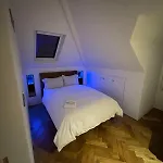 Luxury One Bed Penthouse In D2 Dublín