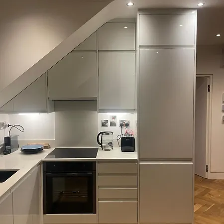 Luxury One Bed Penthouse In D2 Апартаменты Дублин