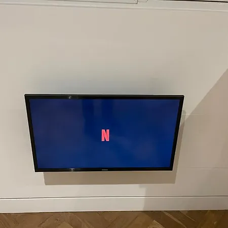 Luxury One Bed Penthouse In D2 Apartment Dublin