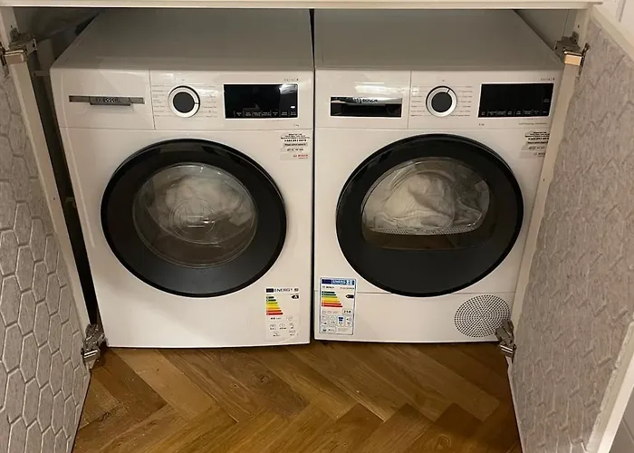 Luxury One Bed Penthouse In D2 Apartment